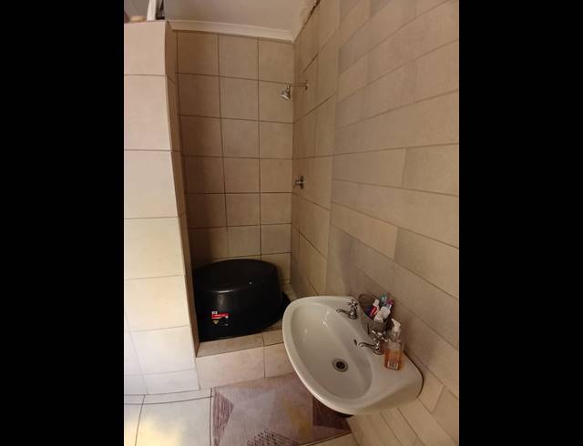 2 BEDROOM HOUSE FOR SALE IN SASOLBURG EXT 1